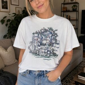 Vintage Weekend Edition White Graphic T-Shirt Women’s Size Large Cottagecore Tee
